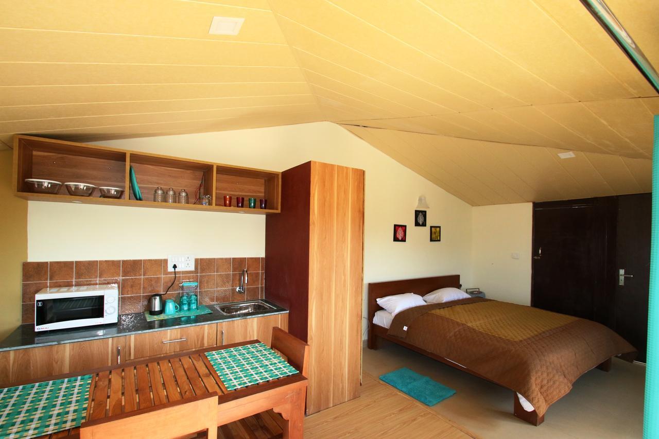 Nest And Hives Motiapathar/Mukteshwar Hotel Екстериор снимка
