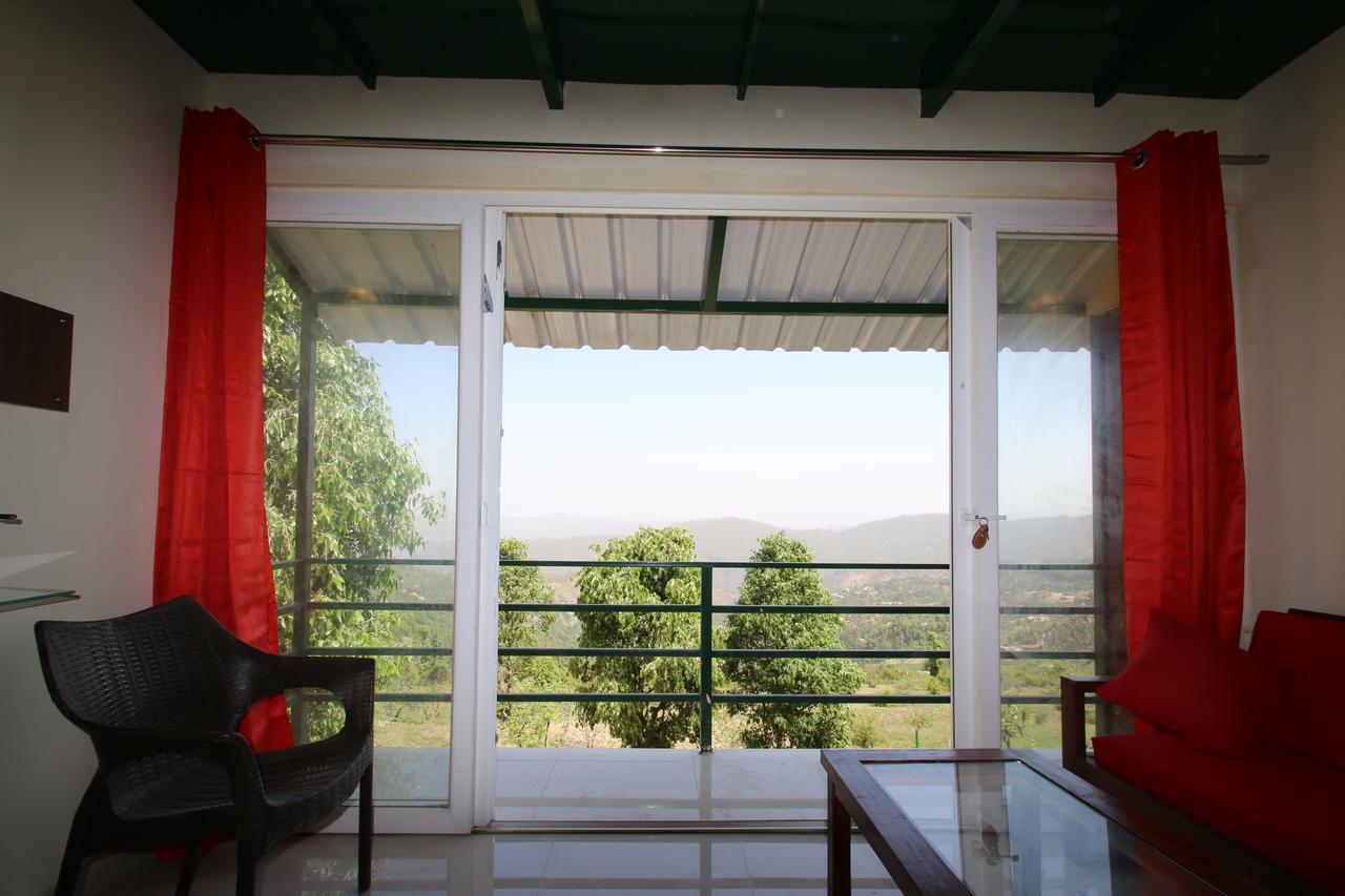 Nest And Hives Motiapathar/Mukteshwar Hotel Екстериор снимка